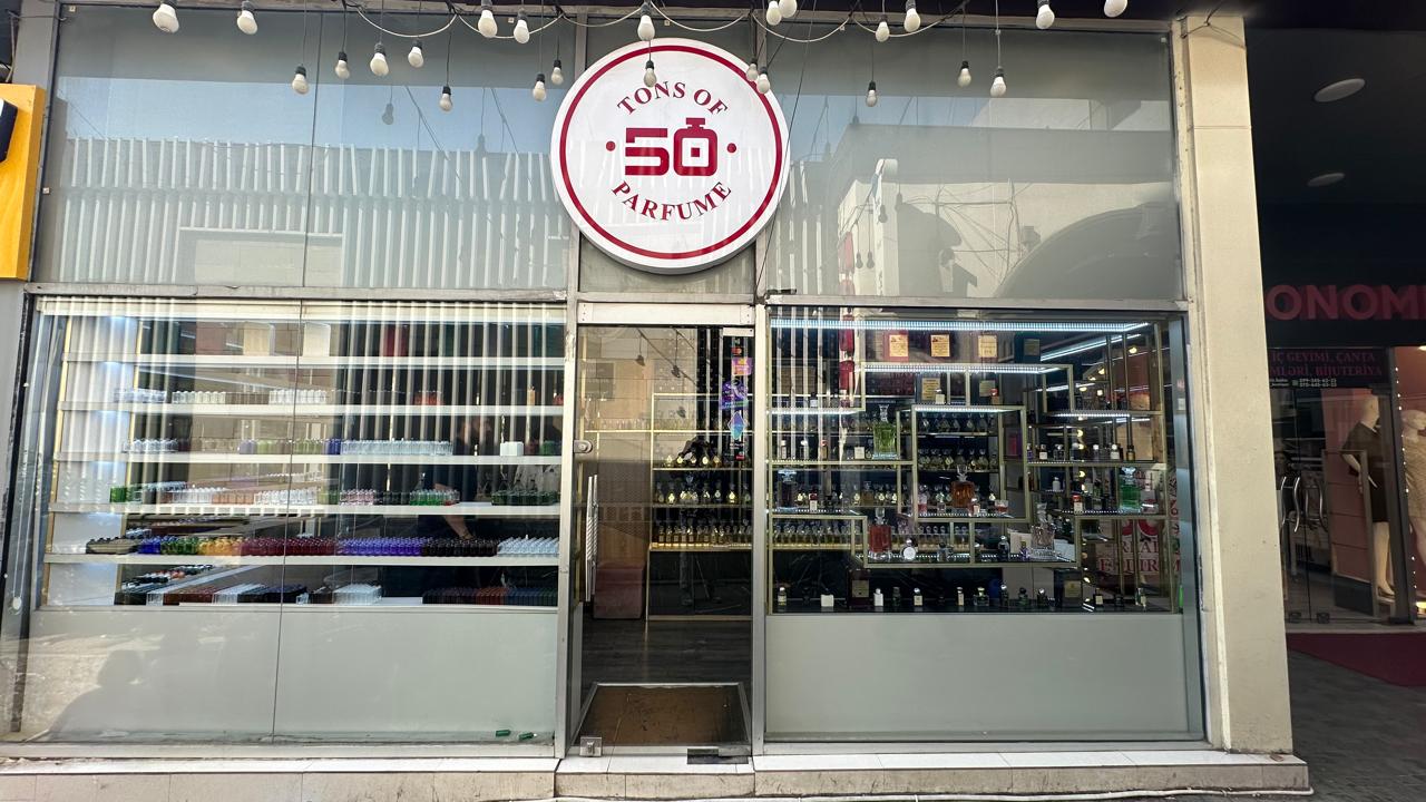 50 tons of parfume